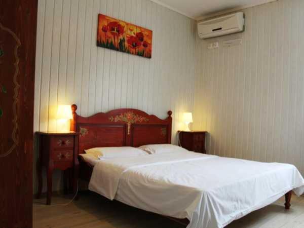 Hotel Casa Romaneasca โอโตเปนี ภายนอก รูปภาพ